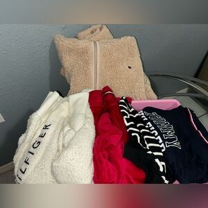 Tommy Hilfiger bundle set 5 piece